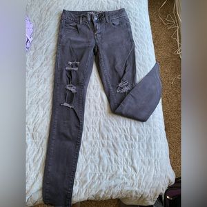 Black jeans with rips